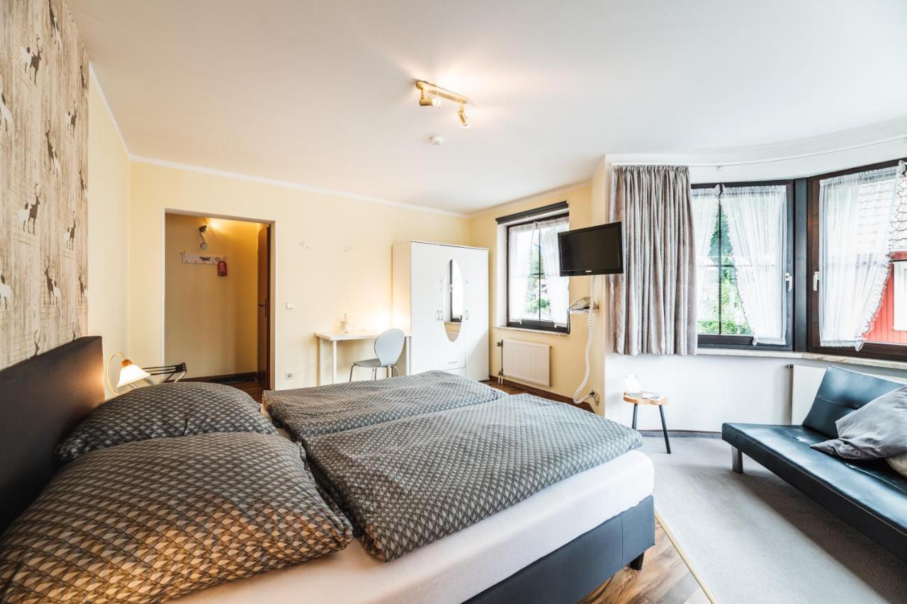 Landhotel Alte Aue ألتيناو المظهر الخارجي الصورة