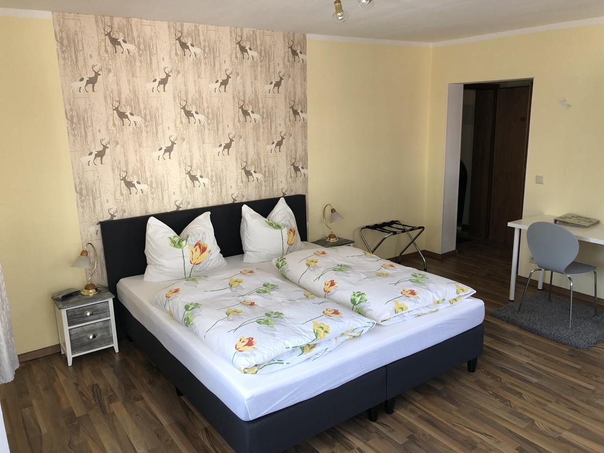 Landhotel Alte Aue ألتيناو المظهر الخارجي الصورة